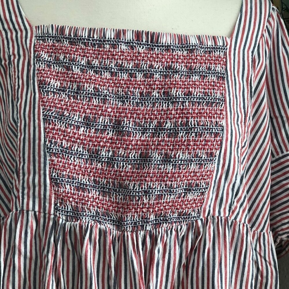 Old Navy Red Blue White Striped Smocked Babydoll Top Women's size 2X - Picture 6 of 9